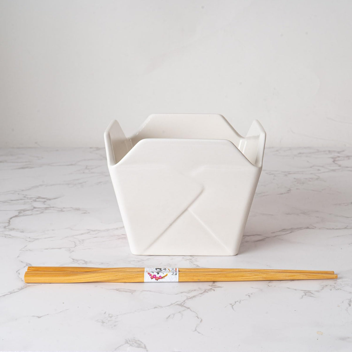 Urban Tokyo Chinese Takeout Box Style Porcelain Bowl With Chopsticks 18 fl oz Square Shape Rice Noodles Pasta To Go Box Shaped Bowl Microwave Dishwasher Safe (Classic Pagoda)