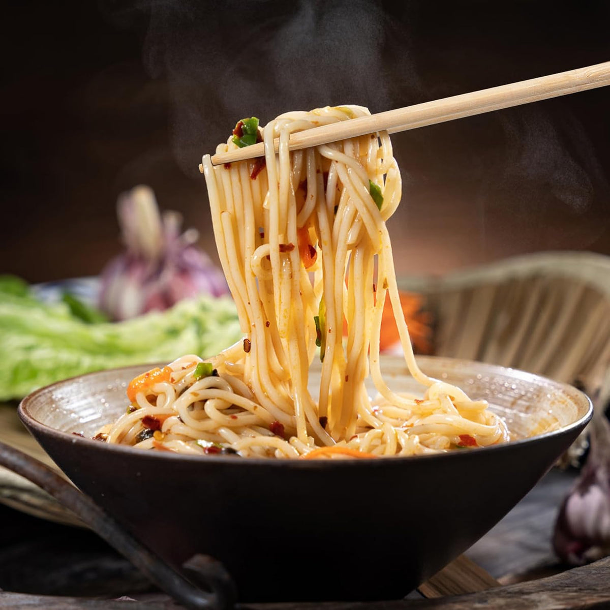 100 Pairs 9 inches Smooth Disposable Bamboo Chopsticks Individually Wrapped Chopstick for Sushi Noodles Splinter-Proof Design