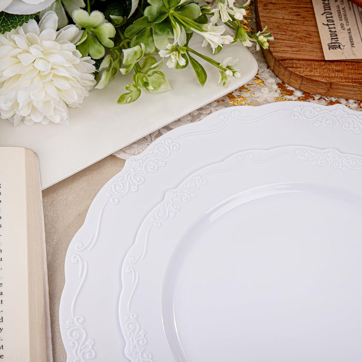 U-QE 100 Pcs White Plastic Plates, White Plates Disposable for Party