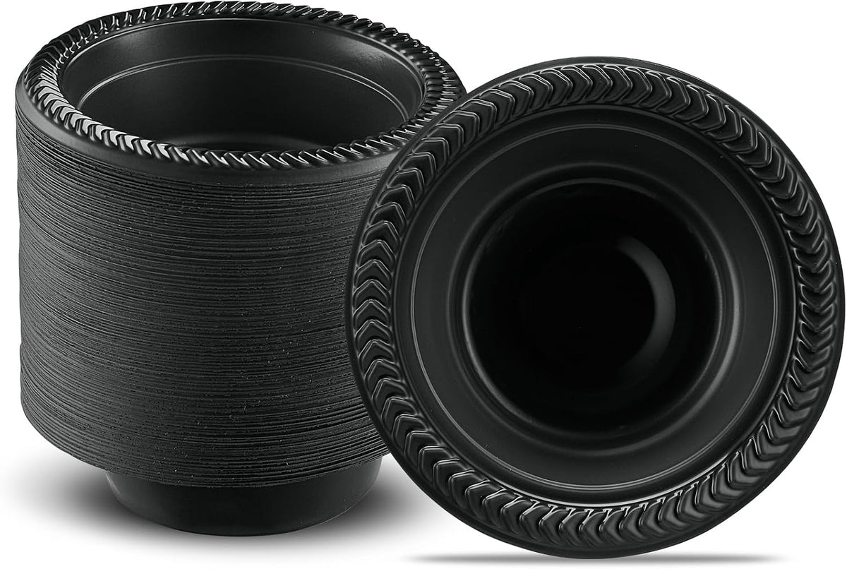 PLASTICPRO 100 PCS Black Plastic Plates Light Weight 9 Inch Plastic Dinner Plates Black Plates Disposable for Party and Wedding