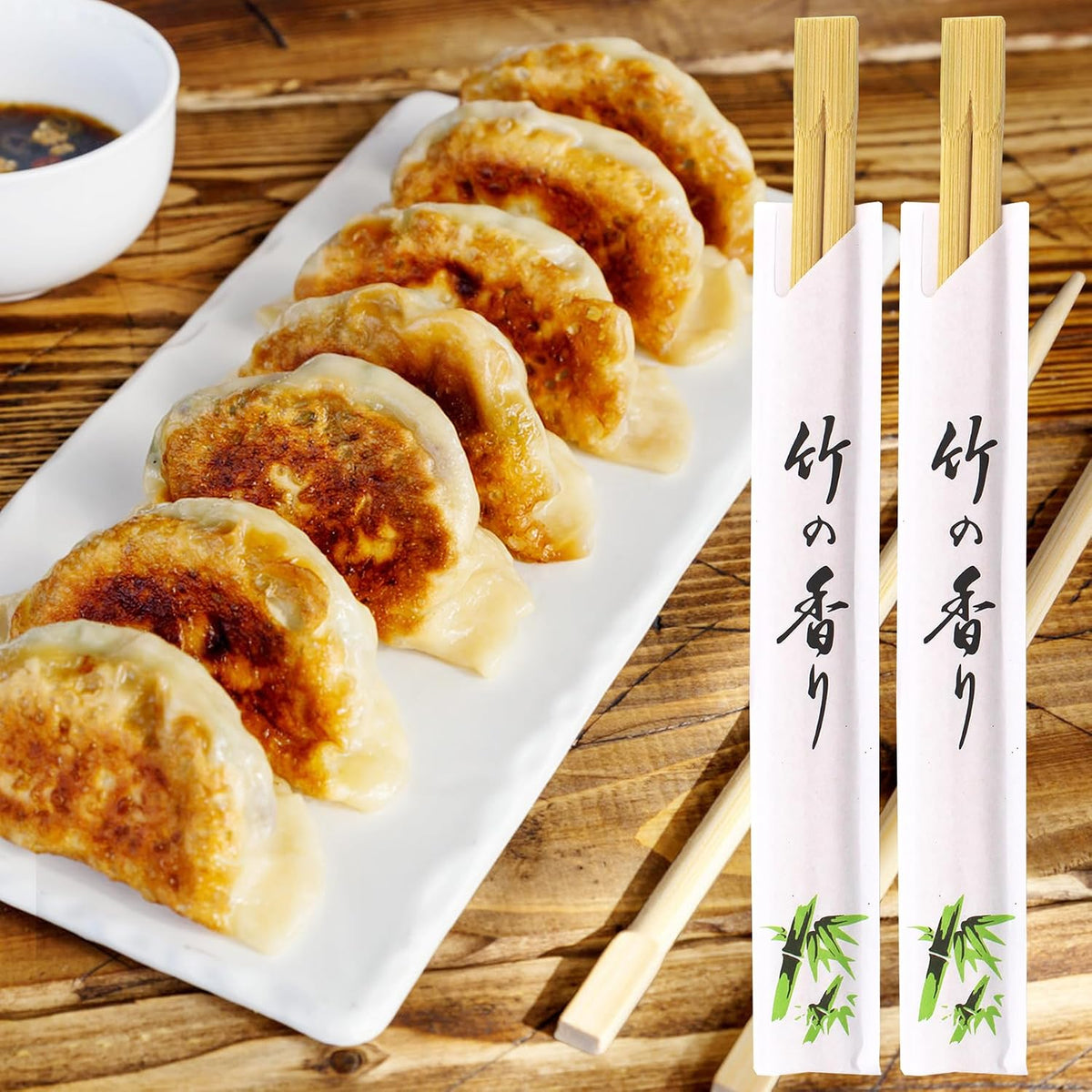 100 Pairs 9 inches Smooth Disposable Bamboo Chopsticks Individually Wrapped Chopstick for Sushi Noodles Splinter-Proof Design