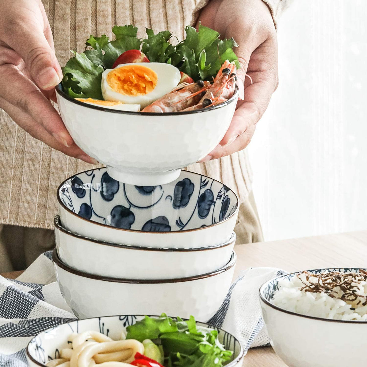 Japanese Style Ceramic Rice Bowls,10 Ounces Small Salad,Soup,Ice Cream Snack Dip Bowl Set of 6,Blue and White Floral Microwave Safe for Kitchen (4.5 inch)
