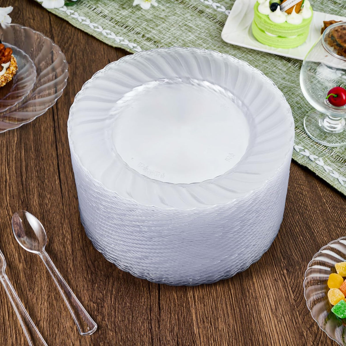 FOCUSLINE 100 Count Clear Plastic Plates, 9 Inch Disposable Dinner Plates